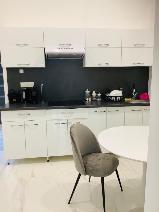 Belvarosi Apartman 1 Apartment Miskolc Ngoại thất bức ảnh
